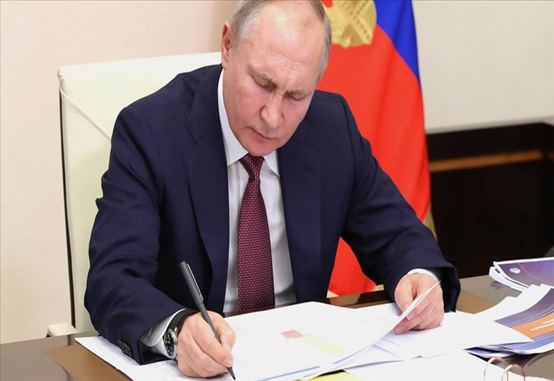Путин подписал закон о конфискации имущества «за фейки» о российской армии