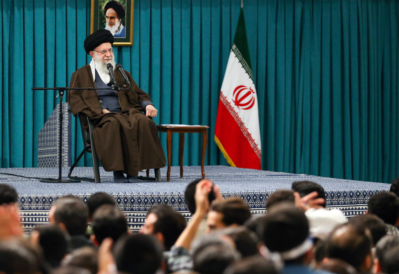 Аятолла Хаменеи: Самосожжение американского офицера результат позора политики Запада