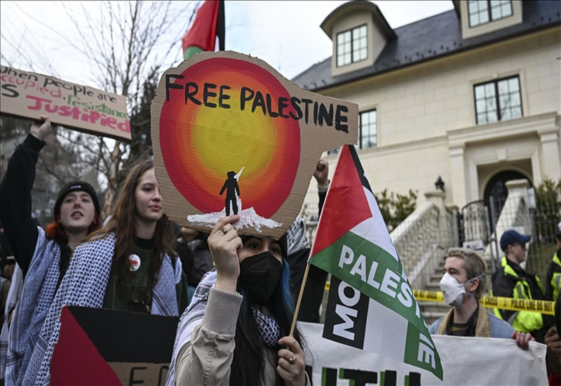У посольства Израиля в США прошла акция солидарности с Палестиной