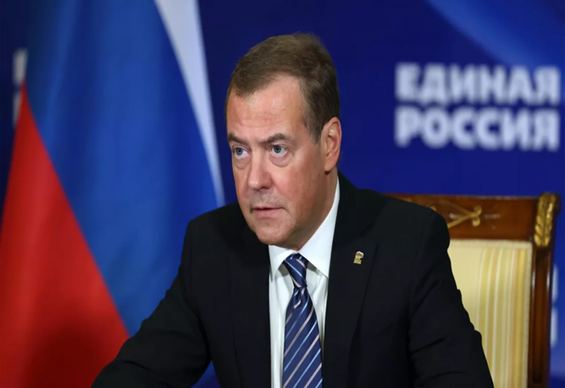 Медведев: Макрон — спонсор нападения на «Крокус»