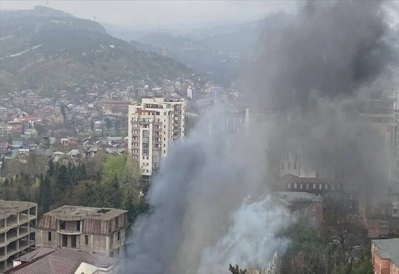 При взрыве в Тбилиси есть жертвы и пострадавшие
