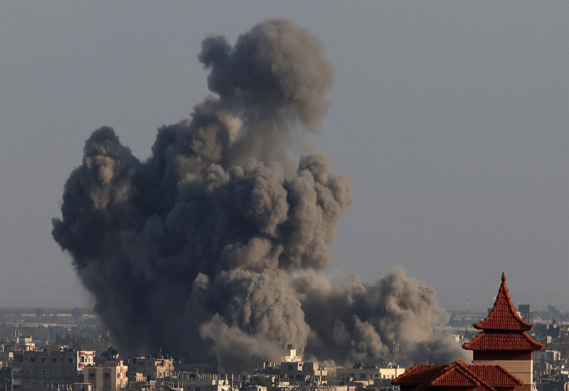 СМИ: не менее 43 человек погибли в лагере беженцев в Газе при ударах Израиля