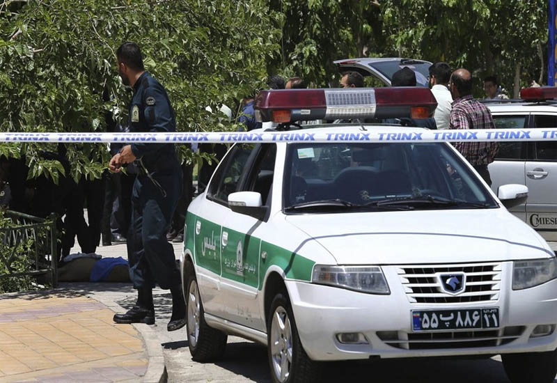 В Иране двое погибли при нападении на авто с избирательными урнами