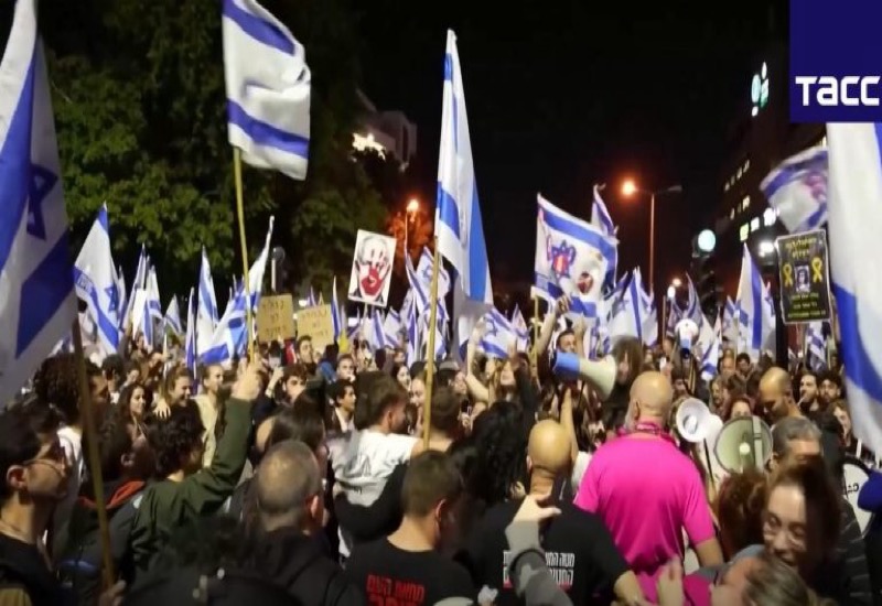 Haaretz: в Тель-Авиве задержали около 40 протестовавших против отставки Галанта