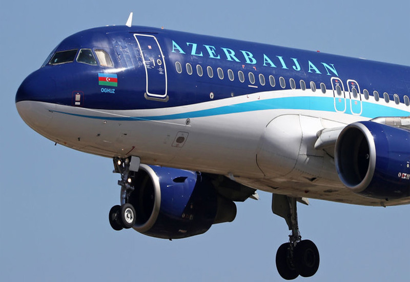 6 человек выжили при крушении пассажирского самолёта AZAL в Актау