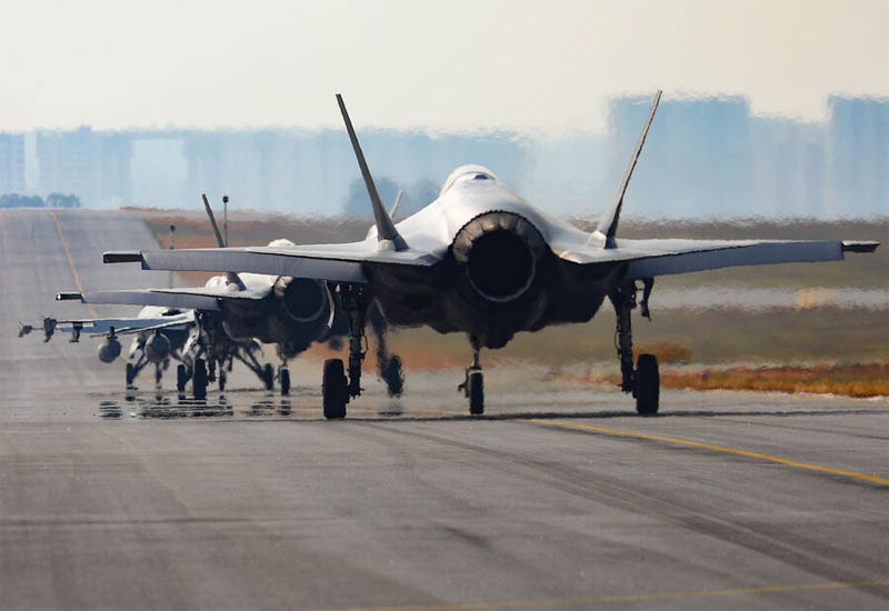 СМИ: Европа создает истребитель из-за неуверенности в поставках F-35 из США