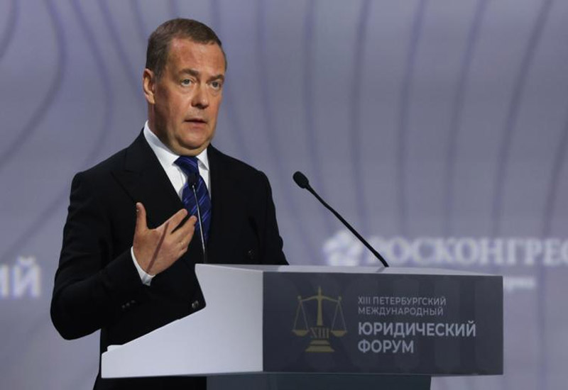Медведев: так близко к глобальной катастрофе мир еще не был