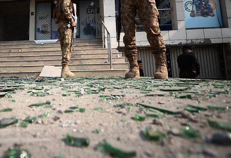 Взрыв в Пакистане: 13 военных погибли, 24 человека получили ранения
