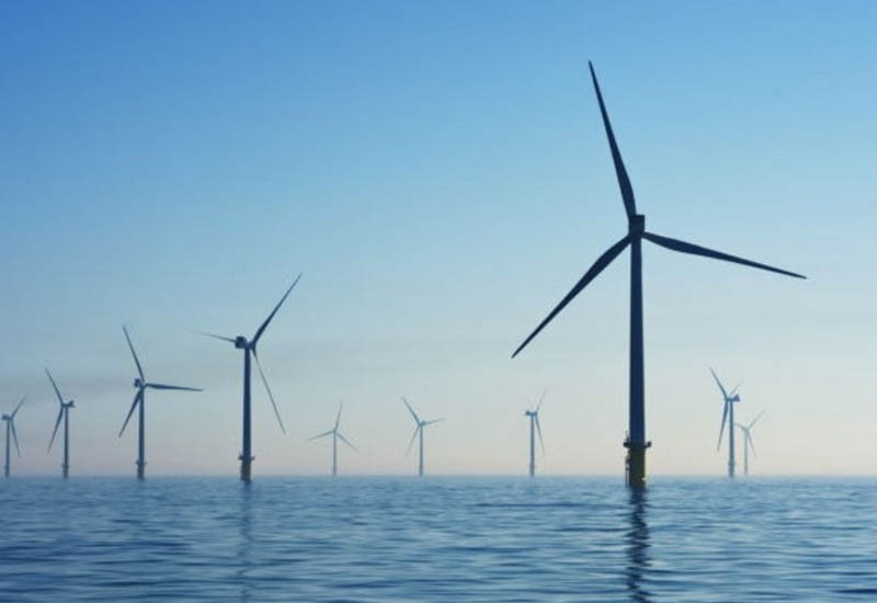 Франция создаст 50 новых парков ветряных электростанций в море