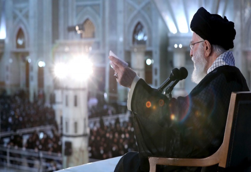 Верховный лидер революции: враги не смогут противопоставить иранский народ исламской системе