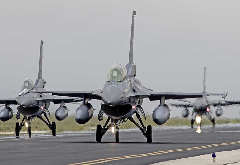 Конгрессмены США выступили за ужесточение требований для передачи Турции F-16