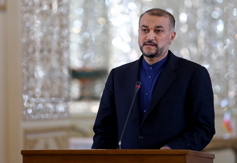 Глава МИД Ирана пообещал суровый ответ террористам после нападения в Ширазе