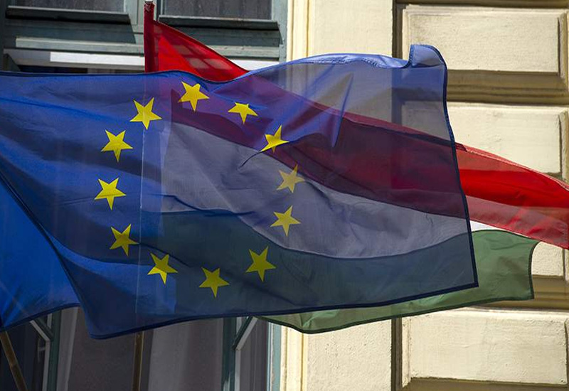 Еврокомиссия рекомендовала заморозить субсидии ЕС для Венгрии