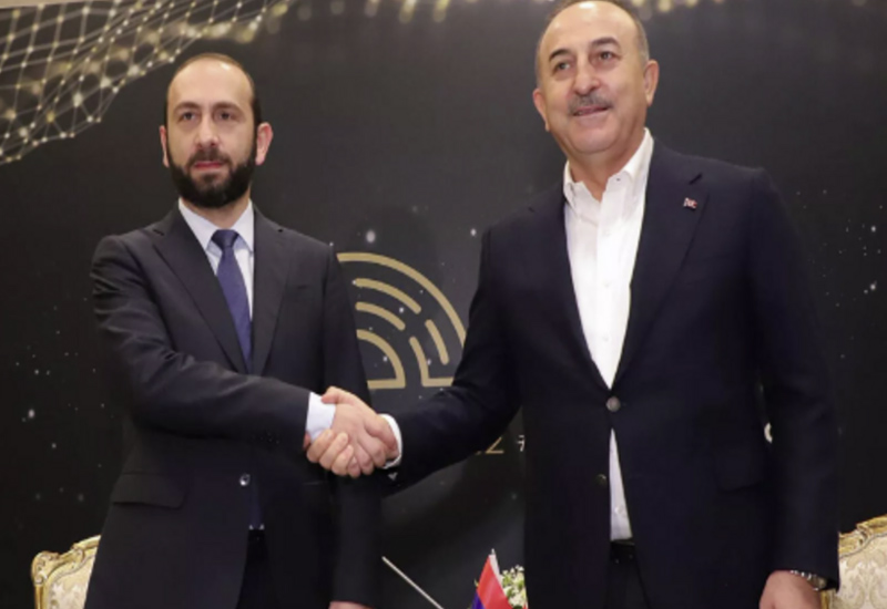 Главы МИД Турции и Армении договорились продолжить работу над полным открытием границ