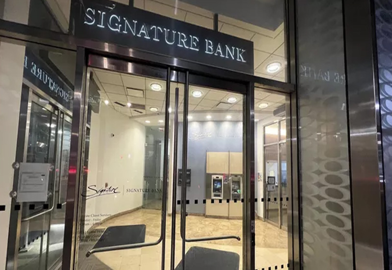 В США закрыли нью-йоркский Signature Bank