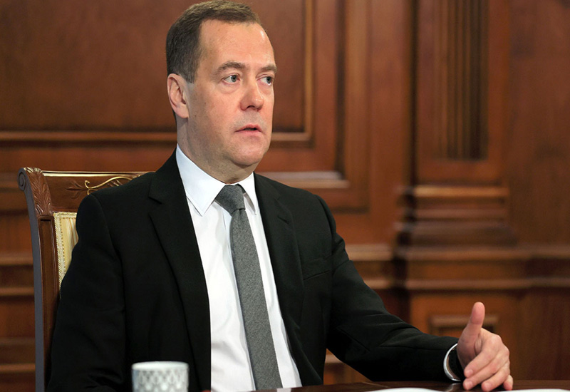 Медведев: решение МУС по Путину вызовет чудовищные последствия для международного права