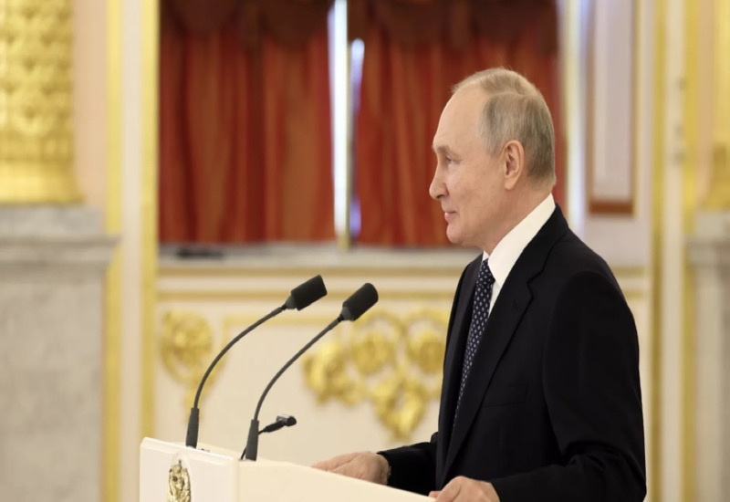 Путин отметил вклад мусульман в поддержание межнационального диалога