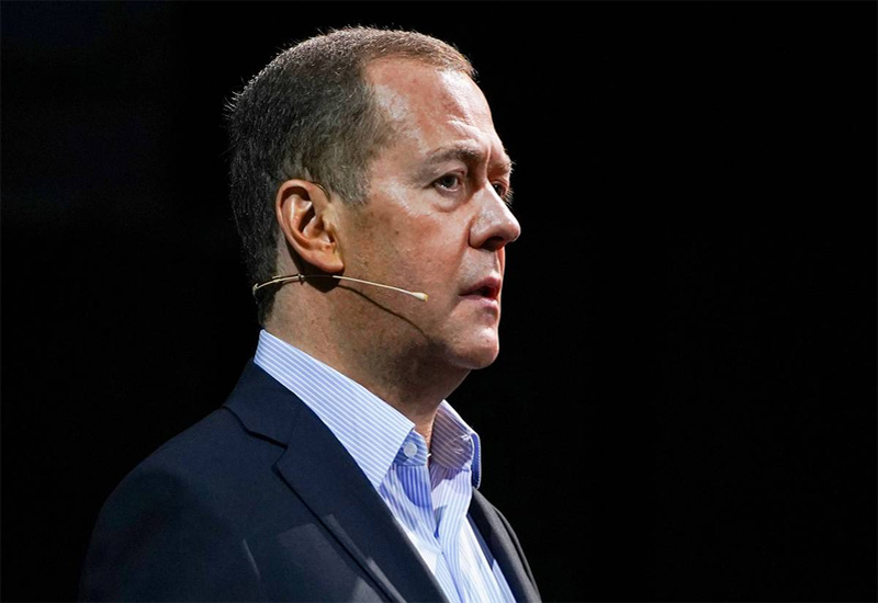 Медведев уверен в исчезновении Украины, но допускает разные сценарии