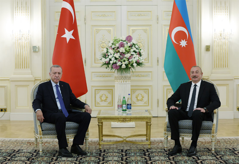 Лидеры Турции и Азербайджана проводят переговоры в Баку