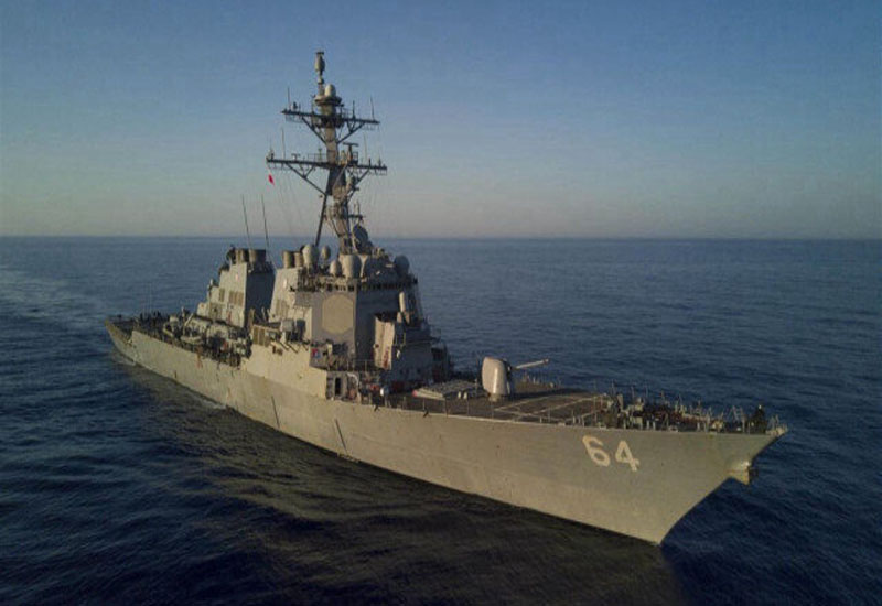 Пентагон: Военный корабль США и несколько торговых судов были атакованы в Красном море