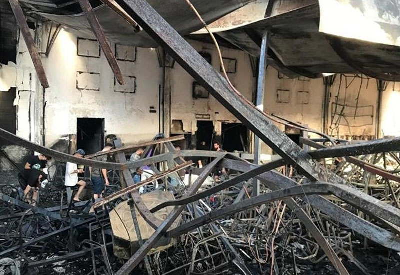 В Ираке жертвами пожара на свадьбе стали 100 человек