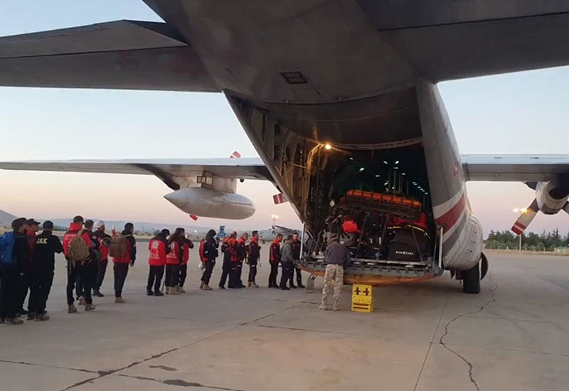 В Ливию вылетел второй самолет с помощью из Турции