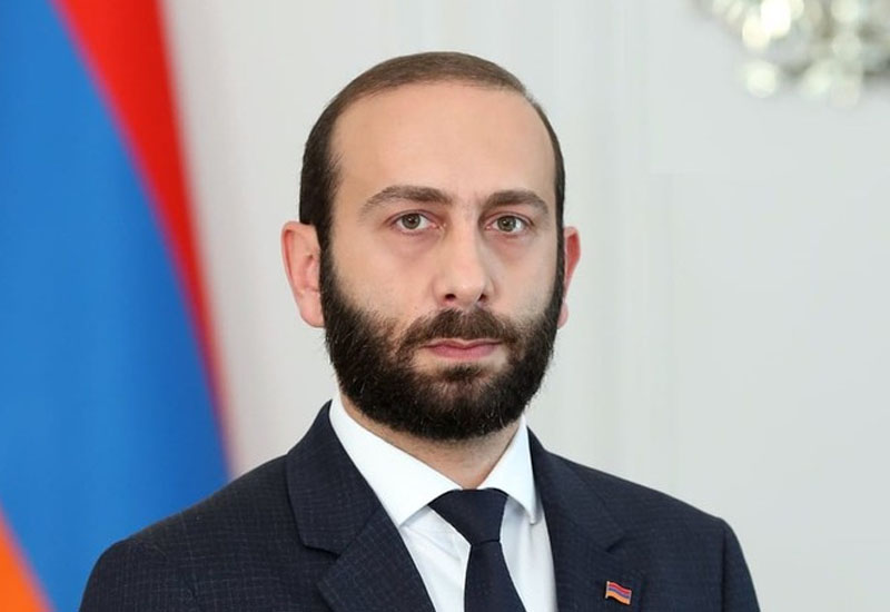 Глава МИД Армении провёл переговоры с генсеком ОДКБ