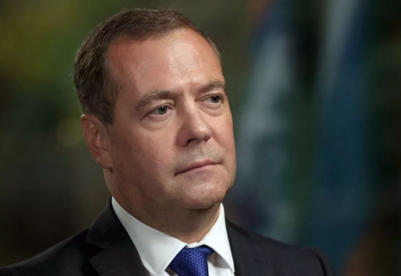 Медведев: Россия имеет право использовать ядерное оружие при угрозе, но дипломатия - лучший путь