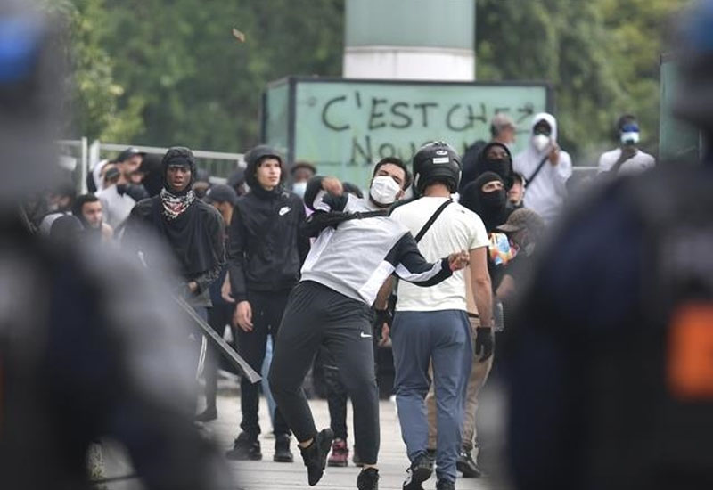 Мусульмане Франции воспринимают беспорядки в качестве 'протеста против дискриминации'