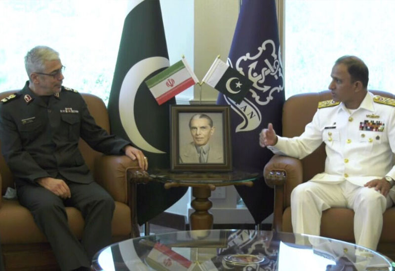 Начальник Генштаба Ирана встретился с командующим ВМС Пакистана