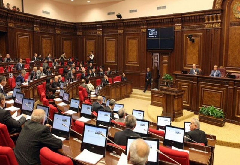 Парламент Армении не принял заявление против Азербайджана и Турции