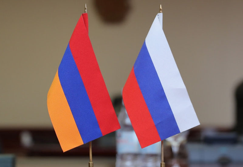 Захарова: Процесс принятия решений в Армении не учитывает общественное мнение