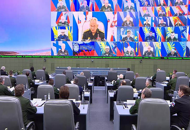 Шойгу заявил о продолжении развития ядерной триады РФ